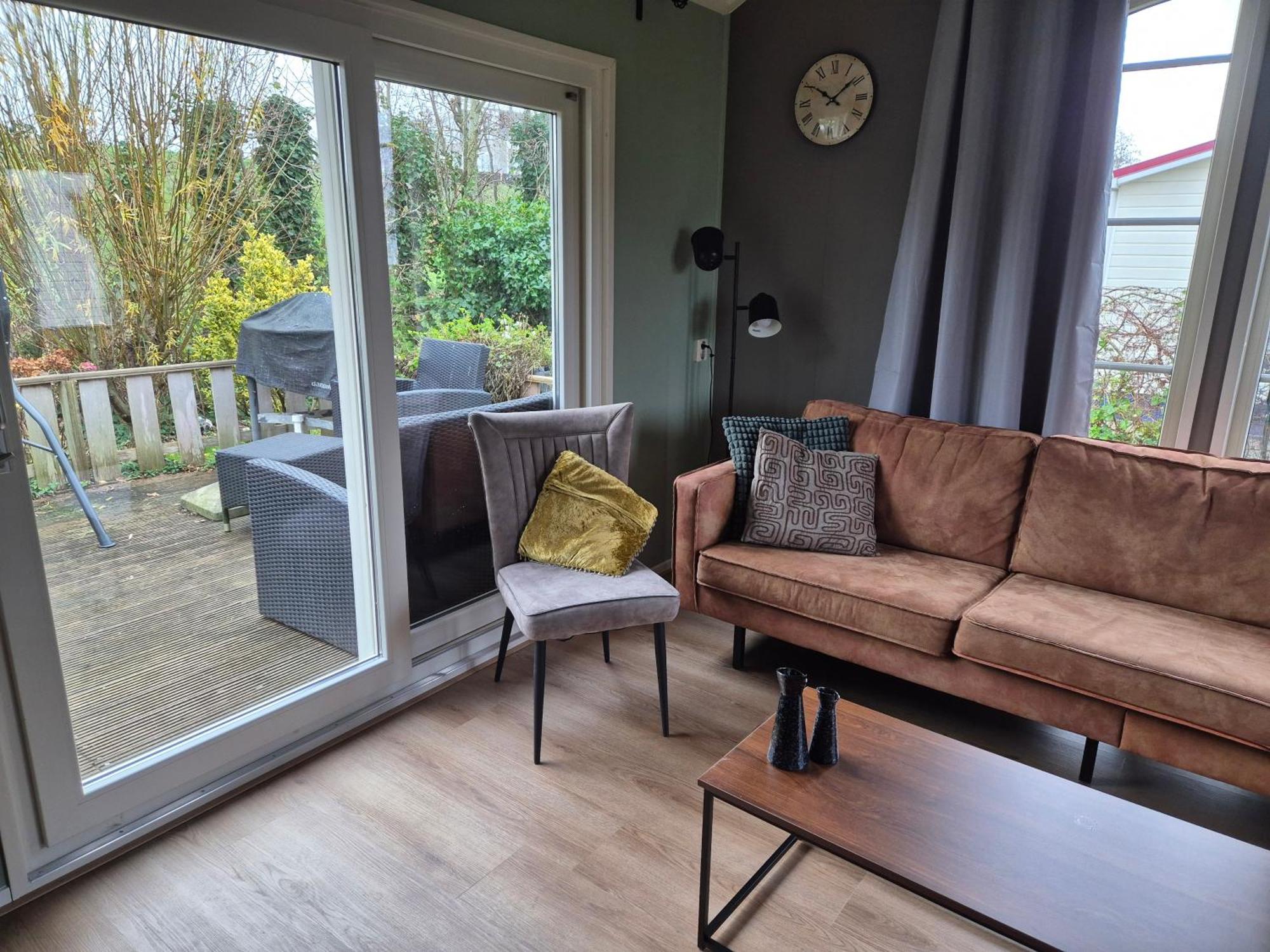 Vakantiehuis In Zeeland ซินท์ อันนาลอนด์ ภายนอก รูปภาพ
